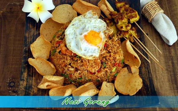 NASI GORENG - Kuliner Indonesia Yang Mendunia